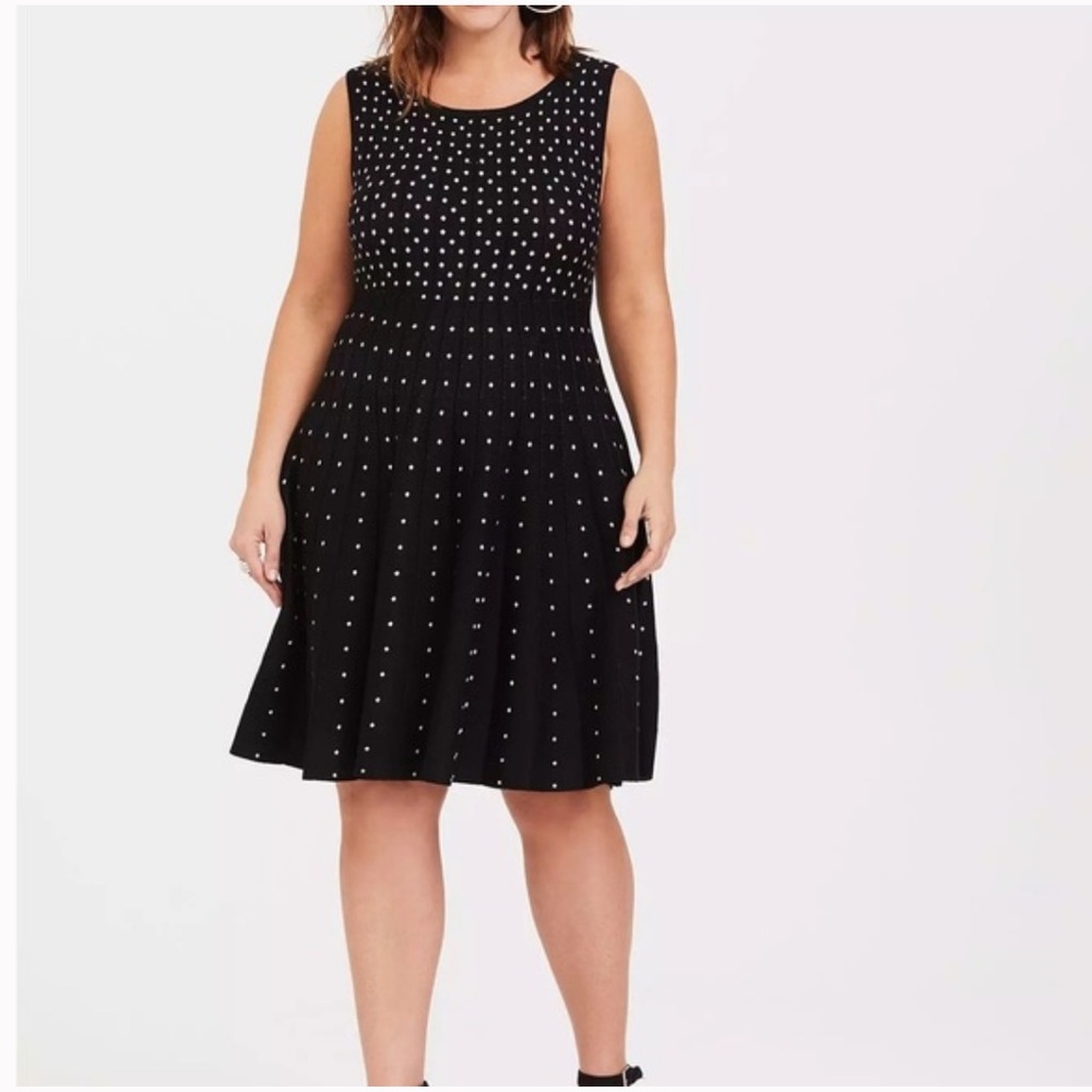 Torrid NWT Black Polka Dot Sweater Knit Skater Dress Plus Size 4X Fit and Flare